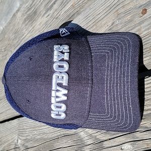 Dallas Cowboys New Era Brand S-M Cap NFL licensed Pre-owned